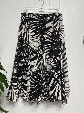 Ruby Rd. Black and White Abstract A-Line Skirt